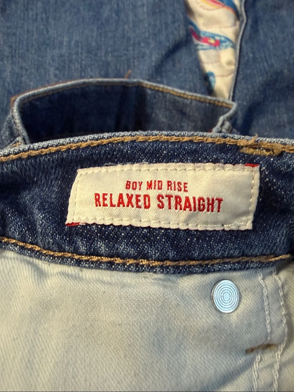 Lucky Brand Boy Mid Rise Relaxed Straight Size: 12/31 R Inseam: 28” uncuffed